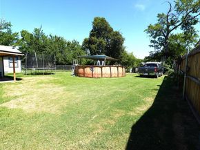 3931  Forbes Street , Fort Worth Texas 76105