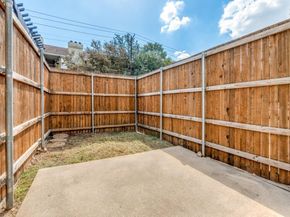 3904  Rawlins Street  105, Dallas Texas 75219