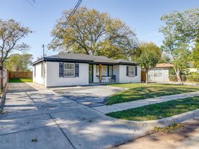 137  Merritt Street , Fort Worth Texas 76114