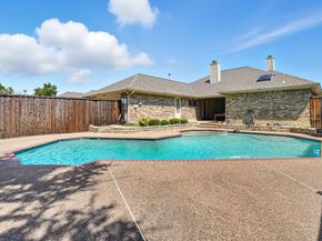 2517  Willowgate Lane , Carrollton Texas 75006