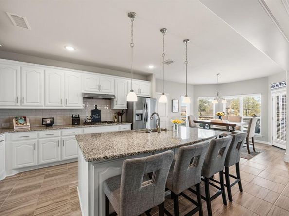 4302  Curlew Lane , Garland Texas 75043