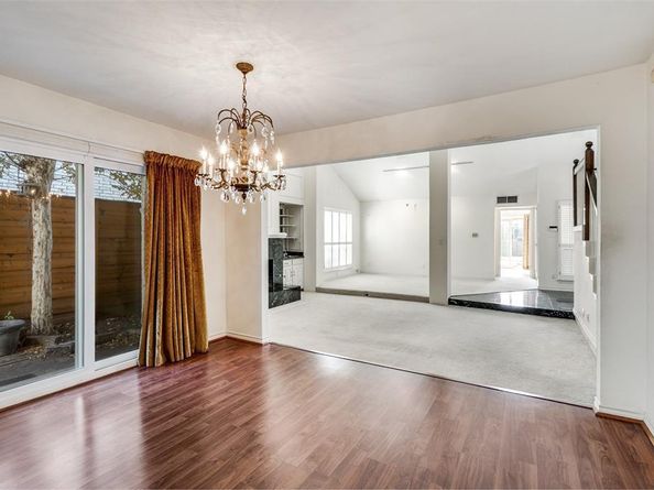 820  Pavillion Street , Dallas Texas 75204