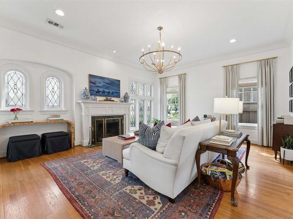 6415  Lakeshore Drive , Dallas Texas 75214