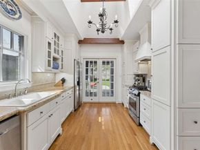 6415  Lakeshore Drive , Dallas Texas 75214