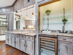 6844  Leameadow Drive , Dallas Texas 75248