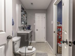 611  Laura Lane , Grand Prairie Texas 75052