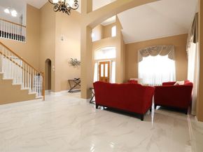 611  Laura Lane , Grand Prairie Texas 75052