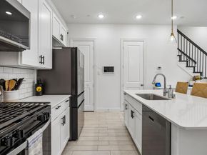 1467  Perrin Lane , Farmers Branch Texas 75234