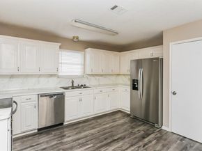 346  Mesquite Hill Drive , Arlington Texas 76002