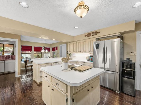 5107  Racquet Club Drive , Arlington Texas 76017