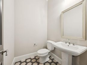 305  Sunset Lane  103, Fort Worth Texas 76114