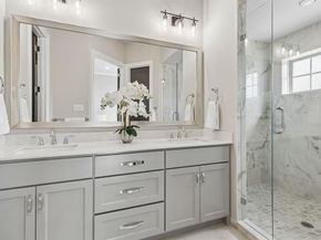 305  Sunset Lane  103, Fort Worth Texas 76114