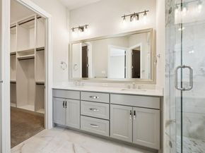 305  Sunset Lane  103, Fort Worth Texas 76114