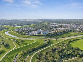 305  Sunset Lane  103, Fort Worth Texas 76114