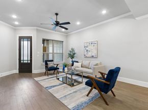 305  Sunset Lane  103, Fort Worth Texas 76114