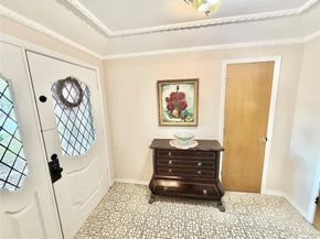 1800  Southridge Drive , Denton Texas 76205