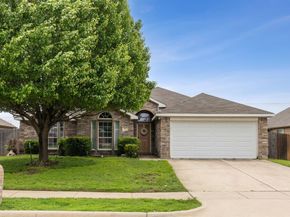 707  Bayshore Drive , Mansfield Texas 76063