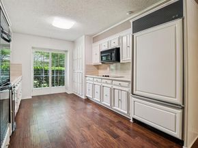 1015  Crowley Road , Arlington Texas 76012