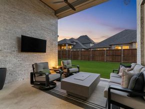2516  Hampstead Lane , Carrollton Texas 75010