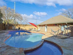 3209  Treehouse Lane , Plano Texas 75075