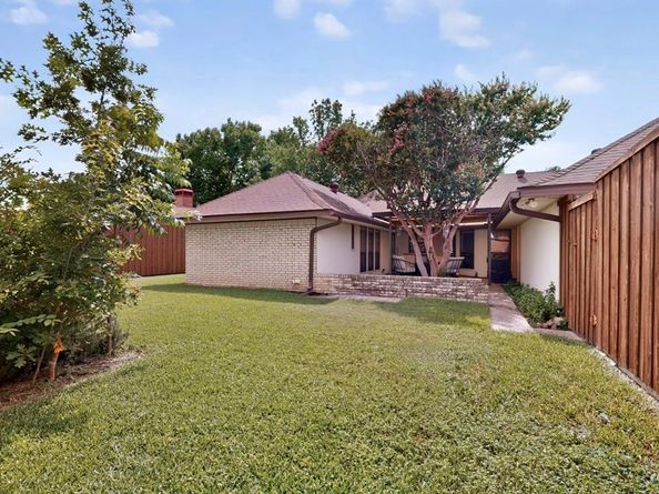 614  Pebblecreek Drive , Garland Texas 75040
