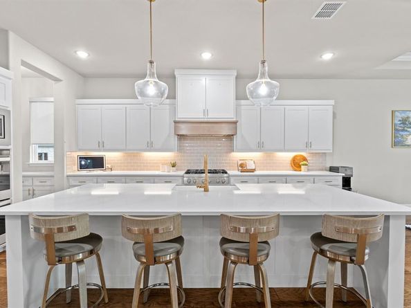 11416  Hickory Falls Drive , Argyle Texas 76226