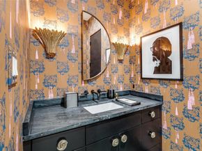 7122  Lakewood Boulevard , Dallas Texas 75214