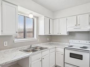 2813  Wimbledon Court , Garland Texas 75041