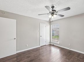 2813  Wimbledon Court , Garland Texas 75041