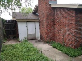 423  Columbia Circle , Irving Texas 75062