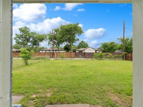 517  Hardy Drive , Garland Texas 75041