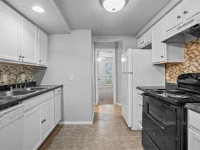 2156  Fleur De Lis Court , Arlington Texas 76012