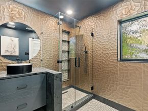 6566  Ridgeview Circle , Dallas Texas 75240