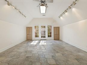 12010  Lueders Lane , Dallas Texas 75230