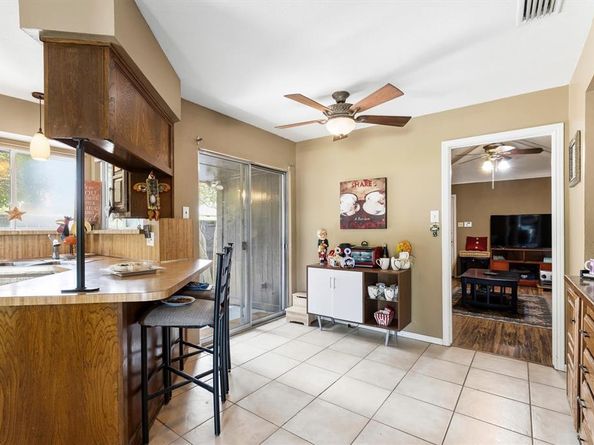 2917  Deep Valley Trail , Plano Texas 75075