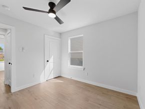 3853  Happy Canyon Drive , Dallas Texas 75241
