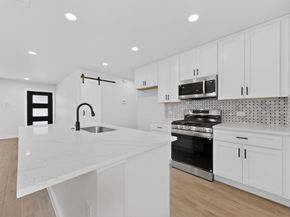 3853  Happy Canyon Drive , Dallas Texas 75241