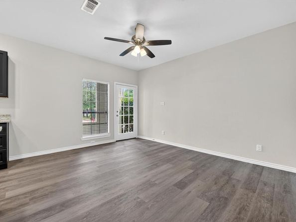 4800 W Lovers Lane  501, Dallas Texas 75209