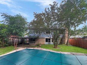 1801  Plantation Road , Garland Texas 75044