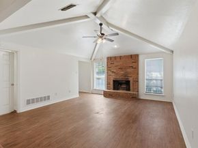 119  Larchbrook Drive , DeSoto Texas 75115