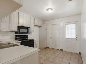 119  Larchbrook Drive , DeSoto Texas 75115