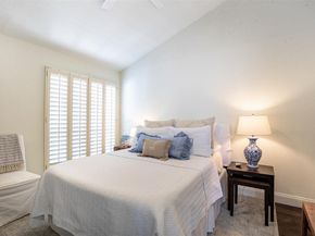 4015  Holland Avenue  106, Dallas Texas 75219
