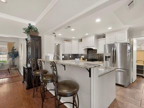 6917  Truxton Drive , Dallas Texas 75231