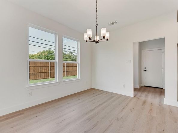 2326  Fairfax Drive , Irving Texas 75060