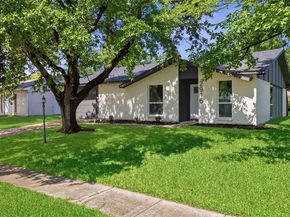 2916  Rayswood Drive , Carrollton Texas 75007