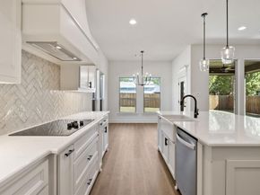 902  Boston Lane , River Oaks Texas 76114