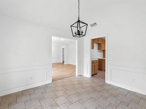 1800  Bois D ARC Drive , Arlington Texas 76013