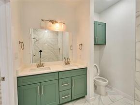 1405 E Maddox Avenue , Fort Worth Texas 76104