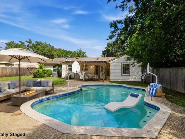 3524  South Drive , Fort Worth Texas 76109