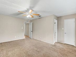 7813  Acapulco Road , Fort Worth Texas 76112